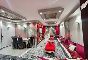 Apartments For sale - 3 rooms - floor 4