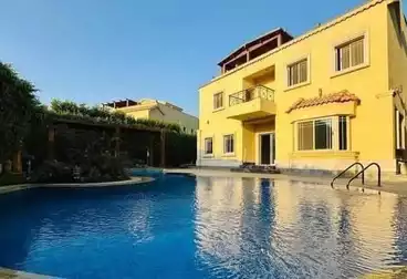 فيلا منفصلة للبيع - 4 غرف