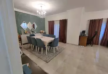 Apartments For sale - 3 rooms - floor 1