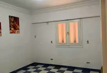 Apartments For sale - 4 rooms - floor 1