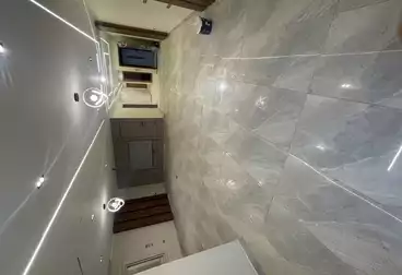 Apartments For sale - 4 rooms - floor 1