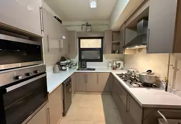 Furnished Apartment For rent - 3 rooms - floor 1