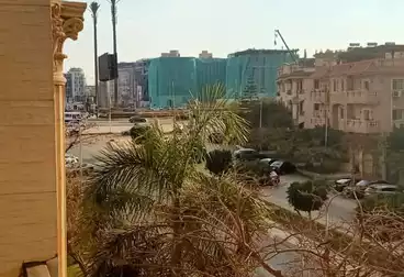 Apartments For sale - 3 rooms - floor 2