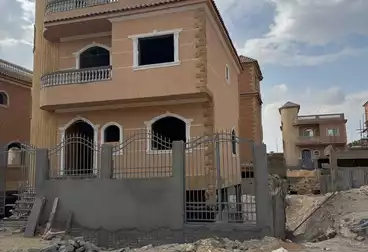 Separate Villa For sale - 4 rooms