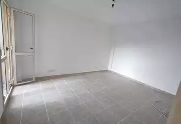 Apartments For sale - 3 rooms - floor 3