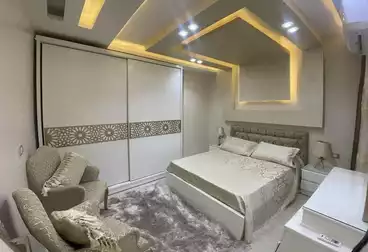 Furnished Apartment For rent - 3 rooms - floor 8