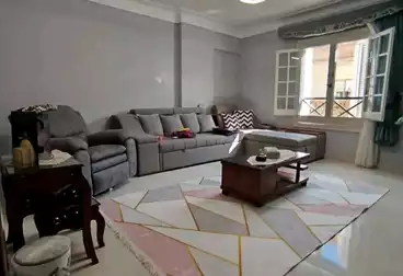 Apartments For sale - 3 rooms - floor 8