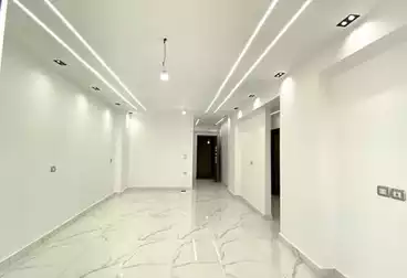شقق للبيع - 3 غرف - بالدور 11