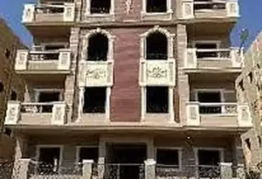 House / Home For sale - 9 rooms