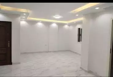 Apartments For sale - 2 rooms - floor 4
