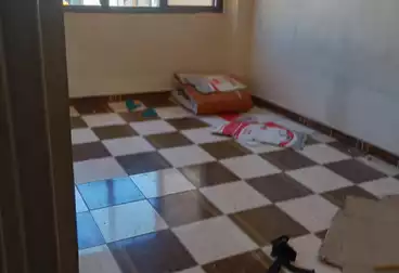 Apartments For sale - 2 rooms - floor 3
