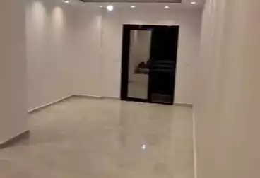 Apartments For rent - 3 rooms - floor 5