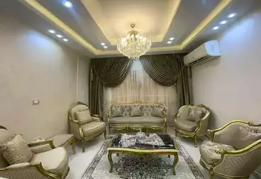 Furnished Apartment For rent - 3 rooms - floor 8