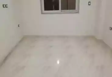 Apartment with Garden For sale - 2 rooms - floor 1