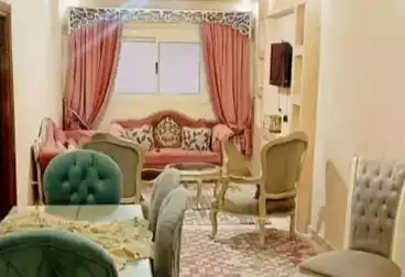 شقق للبيع - 3 غرف - بالدور 1