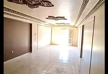 Apartments For sale - 3 rooms - floor 5