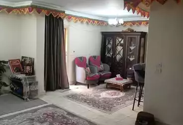 شقق للبيع - 3 غرف - بالدور 1