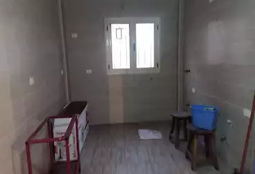 Apartments For sale - 2 rooms - floor 4