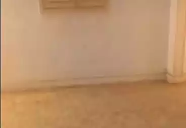 Apartments For sale - 2 rooms - floor 4
