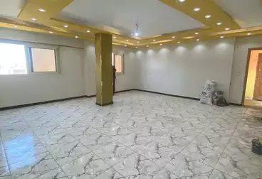 شقق للبيع - 3 غرف - بالدور 1