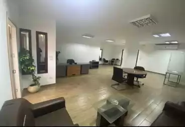 Offices For rent - 3 rooms - floor 0
