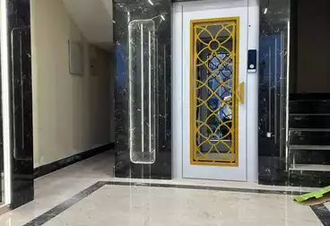 Apartments For sale - 3 rooms - floor 1