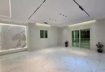 Apartments For sale - 3 rooms - floor 2