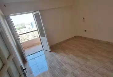 عقارات للإيجار - 3 غرف - بالدور 6