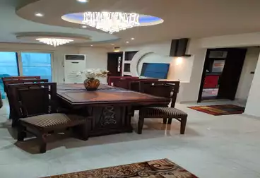 Apartments For rent - 4 rooms - floor 9