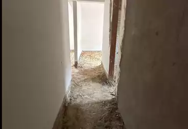 Apartments For sale - 3 rooms - floor 4