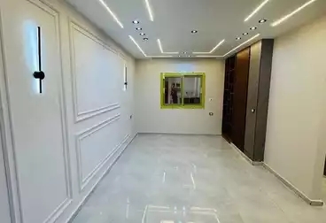 Apartments For sale - 2 rooms - floor 1