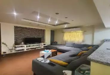 Apartments For sale - 3 rooms - floor 1