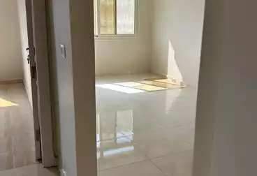 Apartments For sale - 2 rooms - floor 5