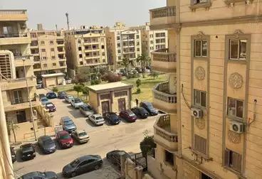 Apartments For sale - 2 rooms - floor 4