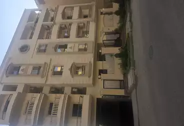 Apartments For sale - 3 rooms - floor 2
