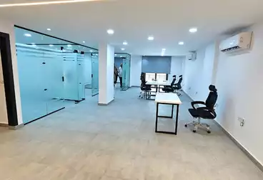 Administrative For rent - 4 rooms - floor 5