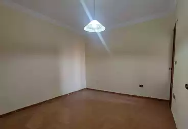 Apartments For sale - 2 rooms - floor 5