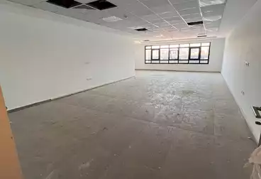 عقارات للإيجار - 1 غرف - بالدور 1