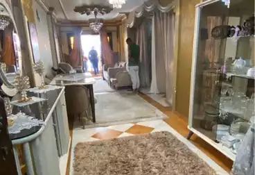 Apartments For sale - 3 rooms - floor 8