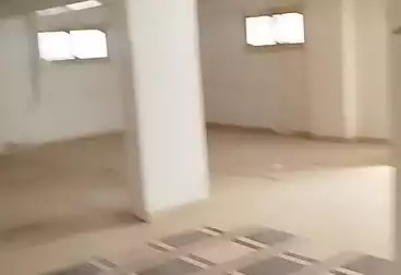 مقر إداري للإيجار - 5 غرف - بالدور 2