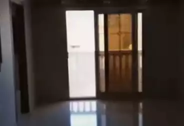 Apartments For sale - 2 rooms - floor 4