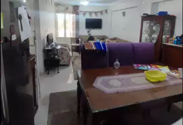 شقق للبيع - 2 غرف - بالدور 5