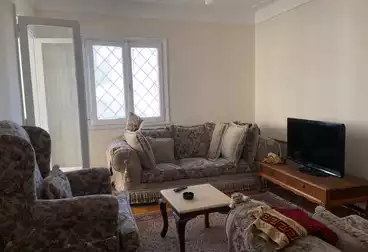 Furnished Apartment For sale - 3 rooms - floor 5