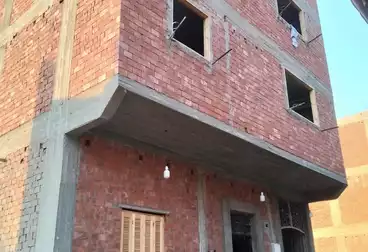 House / Home For sale - 6 rooms