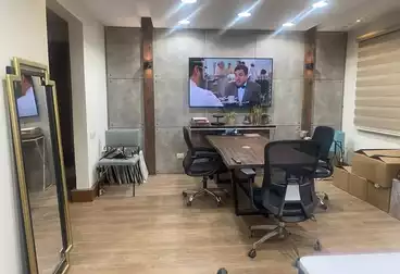 إداري للإيجار - 2 غرف - بالدور 0