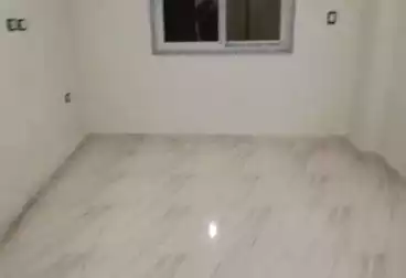 Apartments For sale - 2 rooms - floor 1