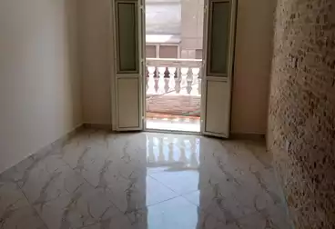 Apartments For sale - 2 rooms - floor 4