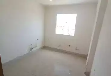 undefined undefined - 2 rooms - floor 8