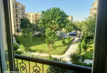 Apartments For sale - 2 rooms - floor 1