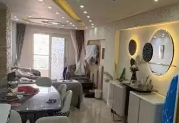 Apartments For sale - 3 rooms - floor 5